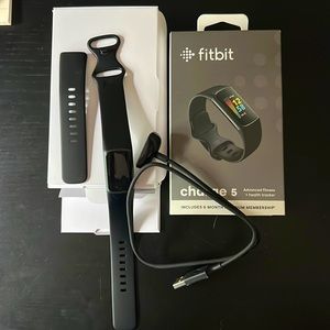 Fitbit Charge 5